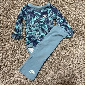 Baby Girls Nike Set